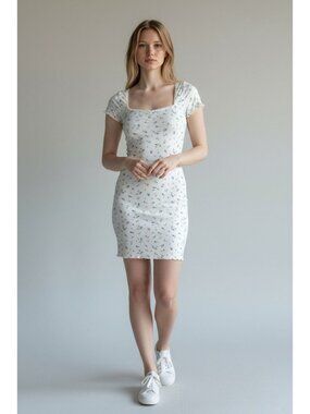 H&M Divided XS White Floral Print Mini Dress With Cap Sleeves & Square Neckline